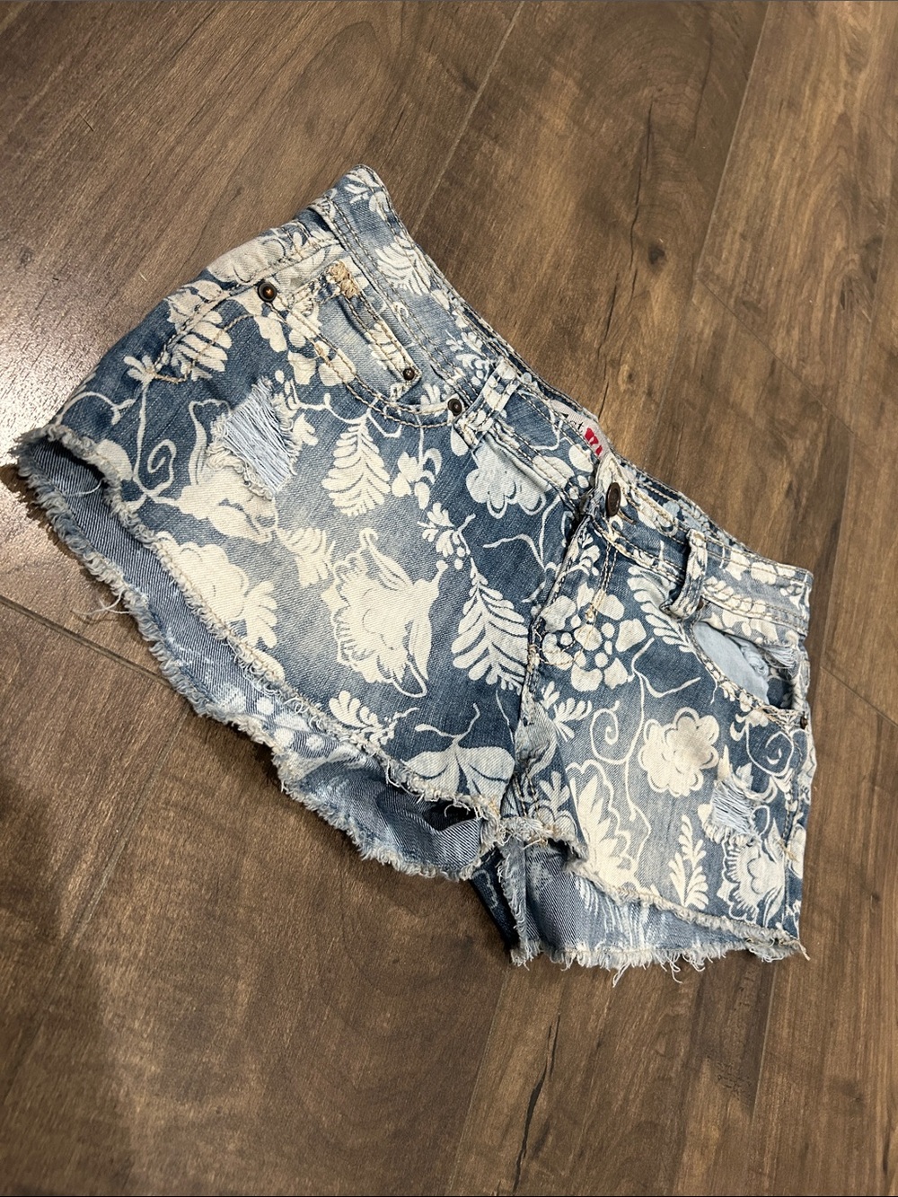 1st Kiss Blue Floral Distressed Denim Shorts